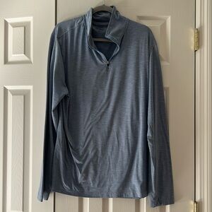 Men’s jcrew performance quarter zip in great condition size XL